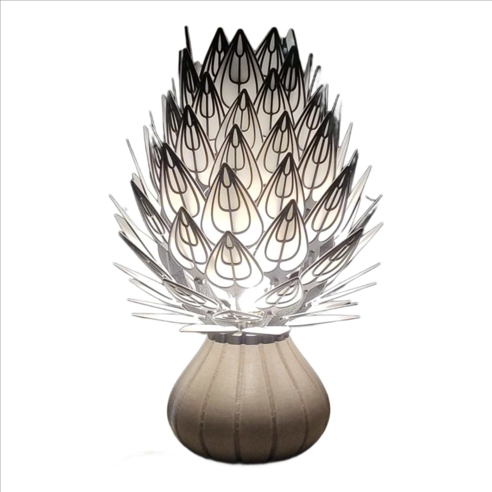 Elegant 3D-Printed Leaves Vase Décor – 41cm | Modern Home & Office Art Piece